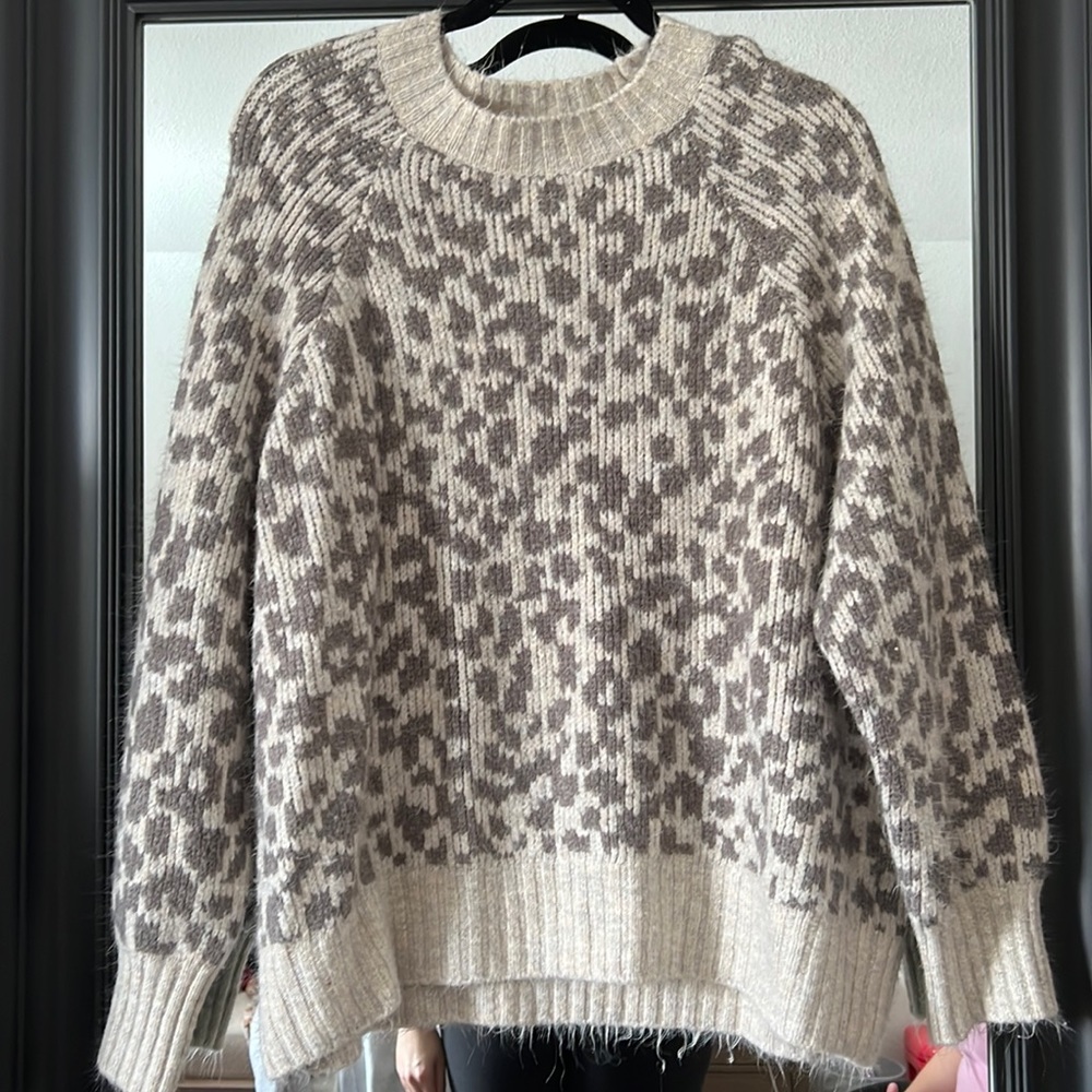 Old navy pullover
